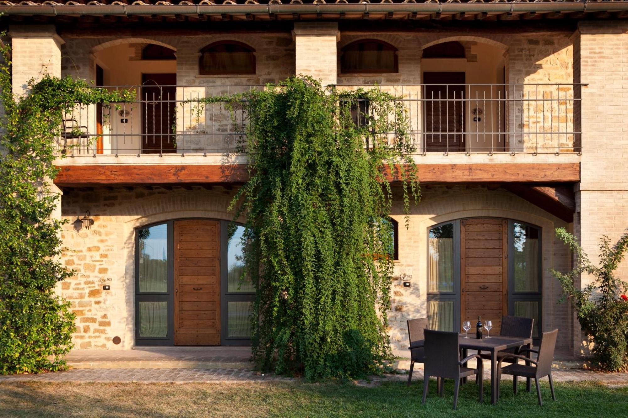 Valle Di Assisi Country Apartments Eksteriør billede